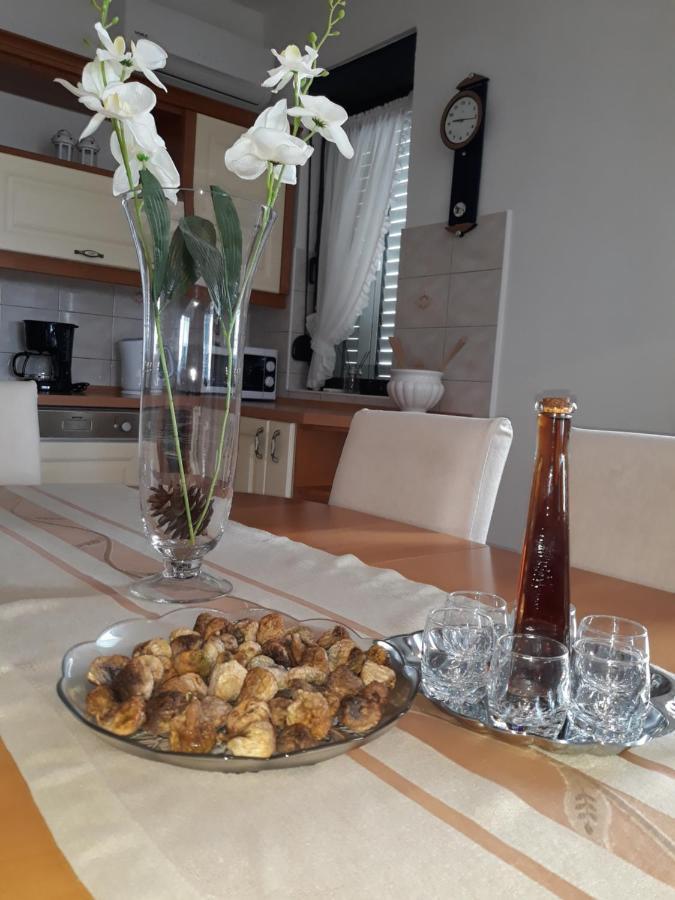 Quality Vila "Comfort" Τρογκίρ Εξωτερικό φωτογραφία