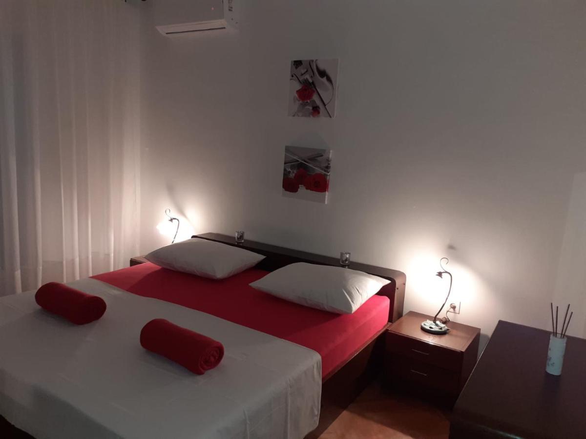 Quality Vila "Comfort" Τρογκίρ Εξωτερικό φωτογραφία