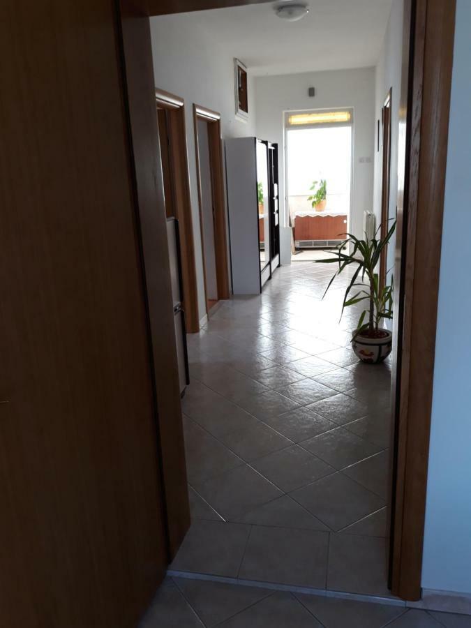 Quality Vila "Comfort" Τρογκίρ Εξωτερικό φωτογραφία